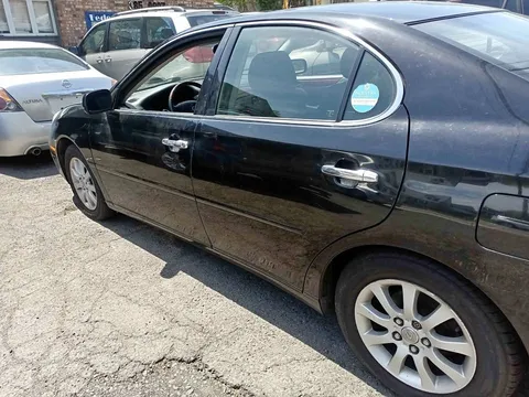 2002 Lexus ES 300 Sedan