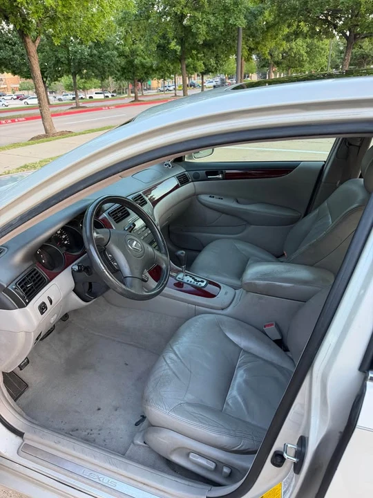 2002 Lexus ES 4th Gen - Image 9 of 10