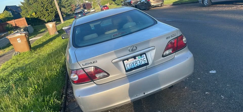 2002 Lexus ES 4th Gen - Image 3 of 4