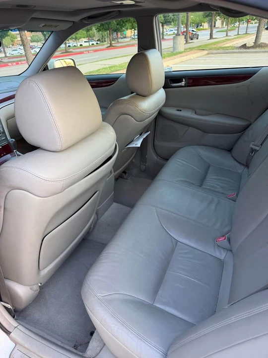 2002 Lexus ES 4th Gen - Image 6 of 10