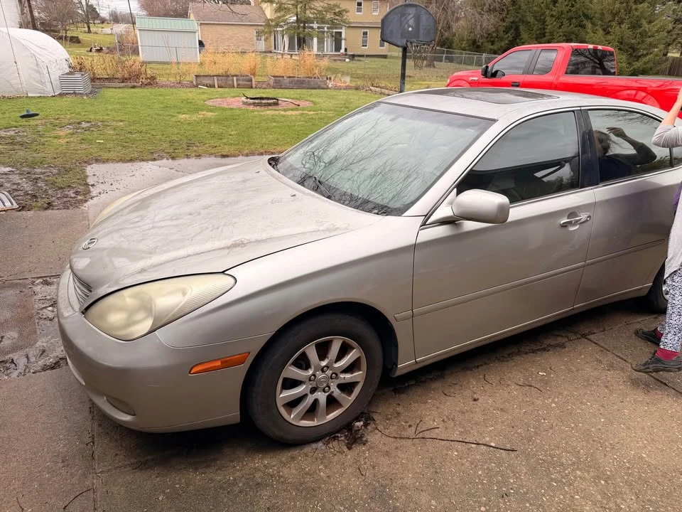 2002 Lexus ES 4th Gen - Image 2 of 6