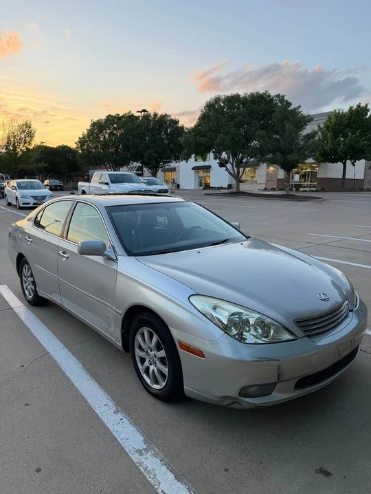 2002 Lexus ES 4th Gen - Image 3 of 10