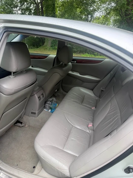 2002 Lexus ES 4th Gen - Image 4 of 5