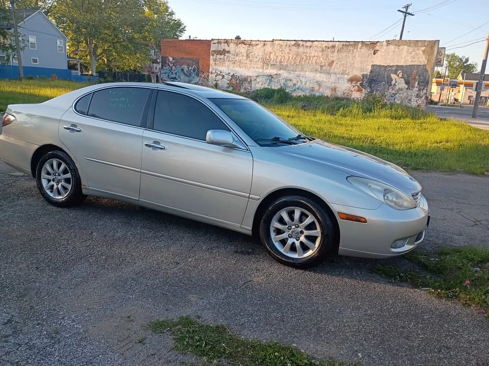 2002 Lexus ES 4th Gen - Image 3 of 5