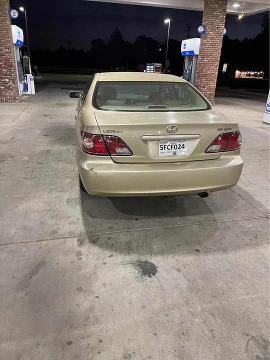 2002 Lexus ES 4th Gen - Image 2 of 6