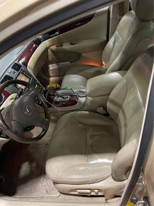 2002 Lexus ES 4th Gen - Image 5 of 6