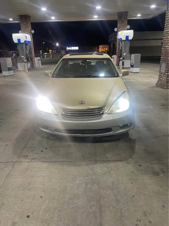 2002 Lexus ES 4th Gen - Image 4 of 6