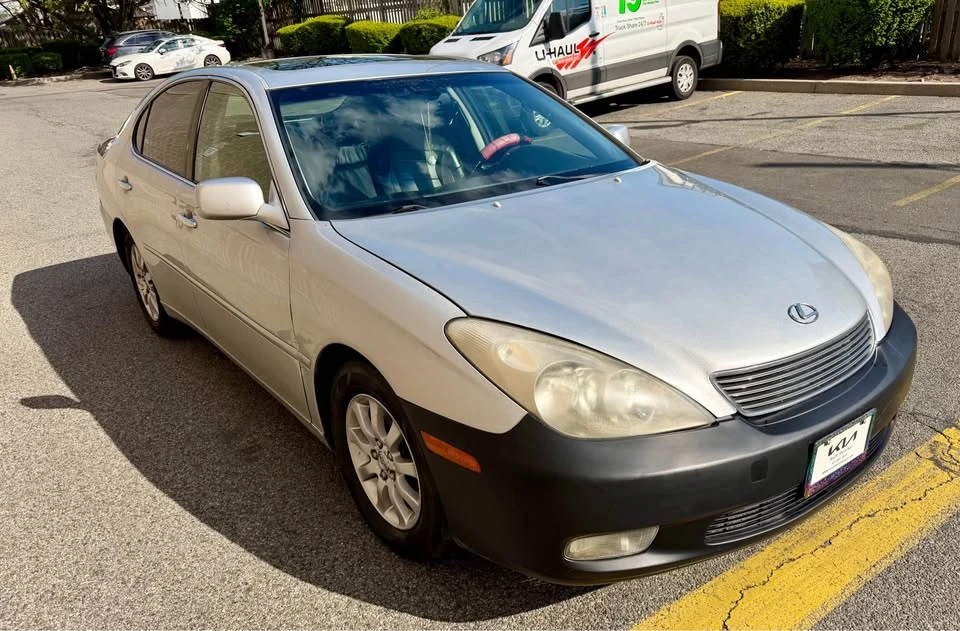 2002 Lexus ES 4th Gen - Image 4 of 9