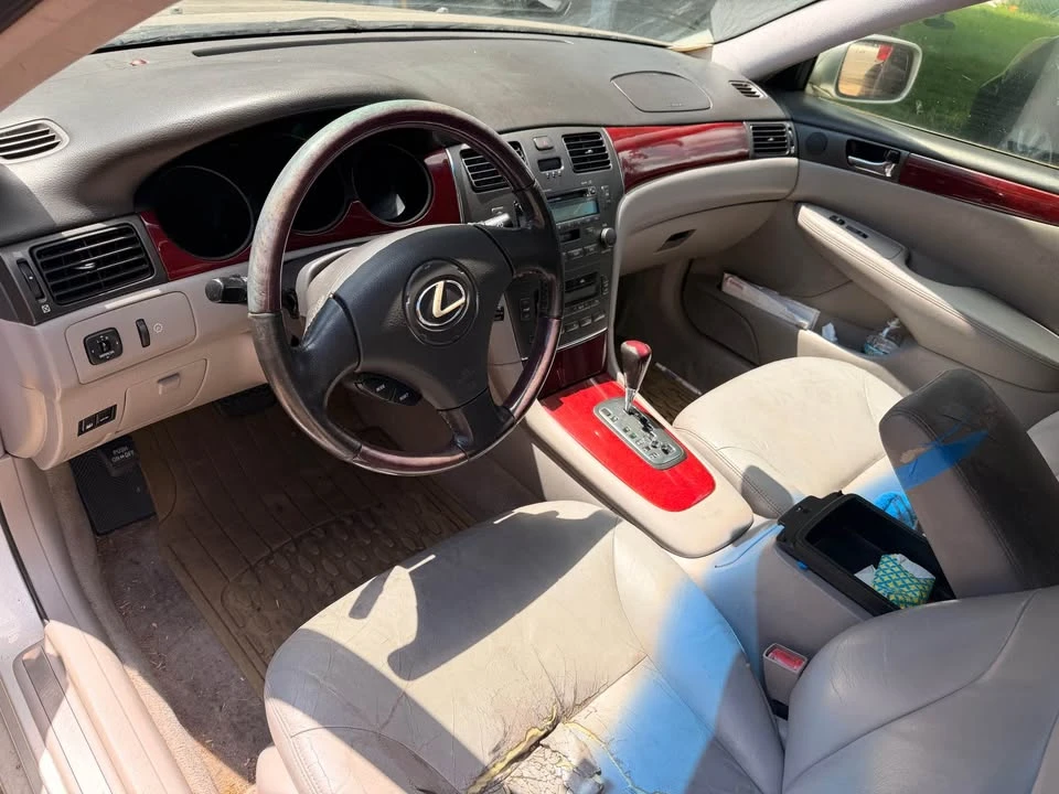 2002 Lexus ES 4th Gen - Image 4 of 6