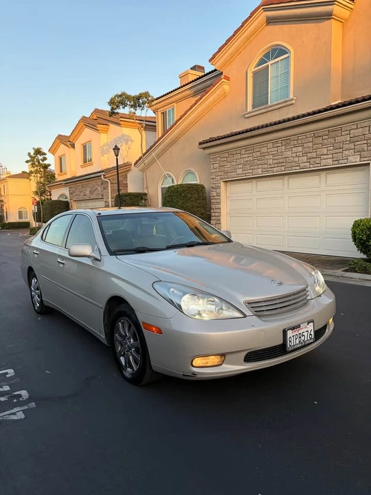 2002 Lexus ES 4th Gen - Image 5 of 14