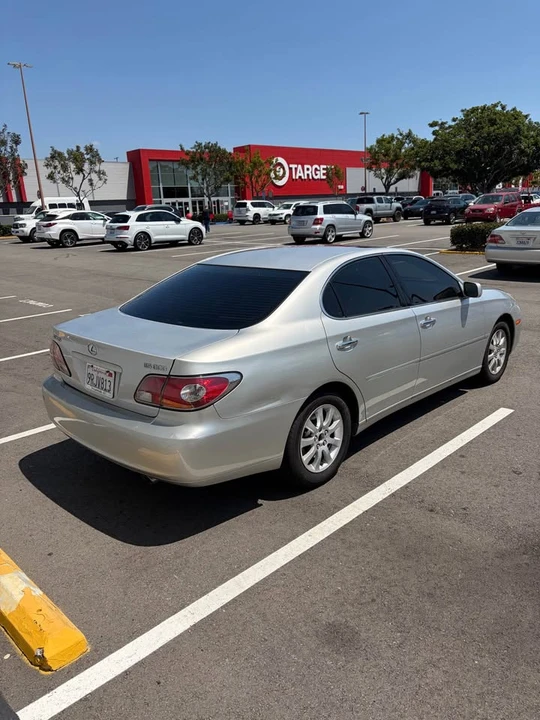 2002 Lexus ES 4th Gen - Image 5 of 15