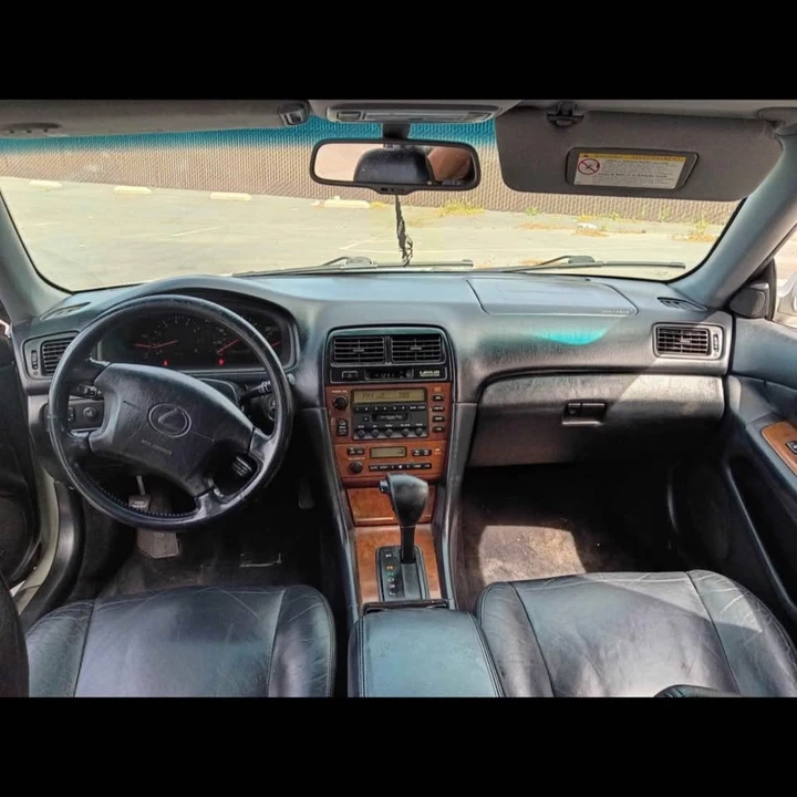 2002 Lexus ES 4th Gen - Image 2 of 8