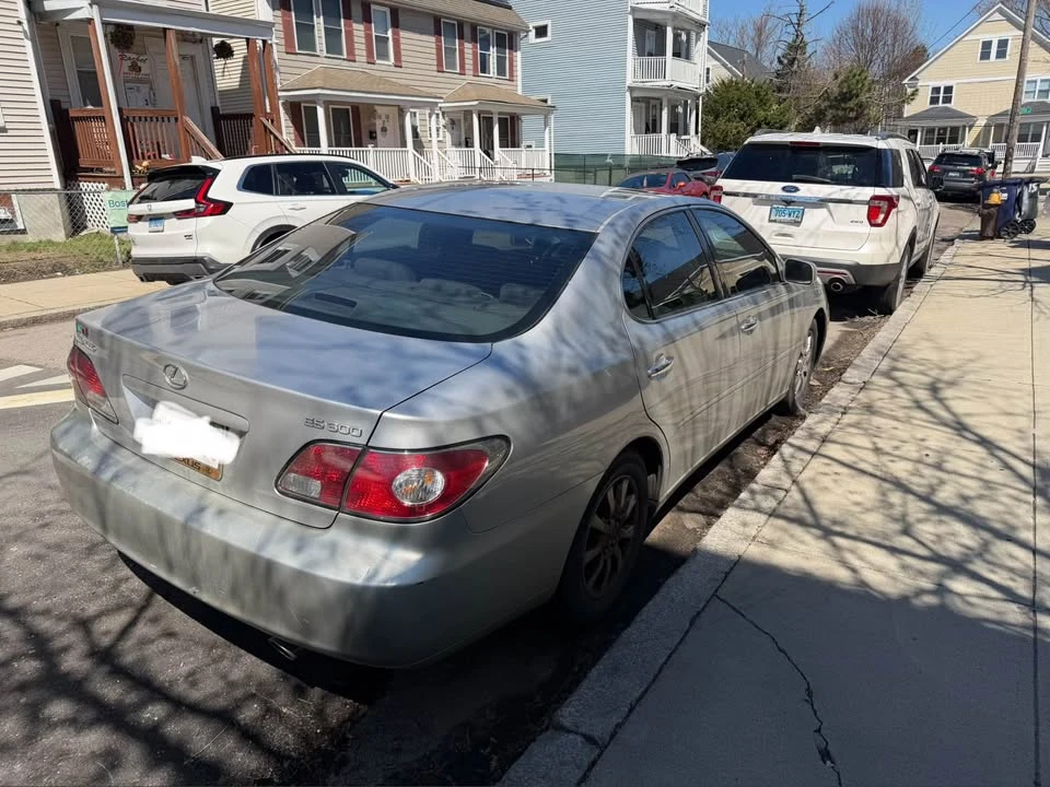 2002 Lexus ES 4th Gen - Image 4 of 7