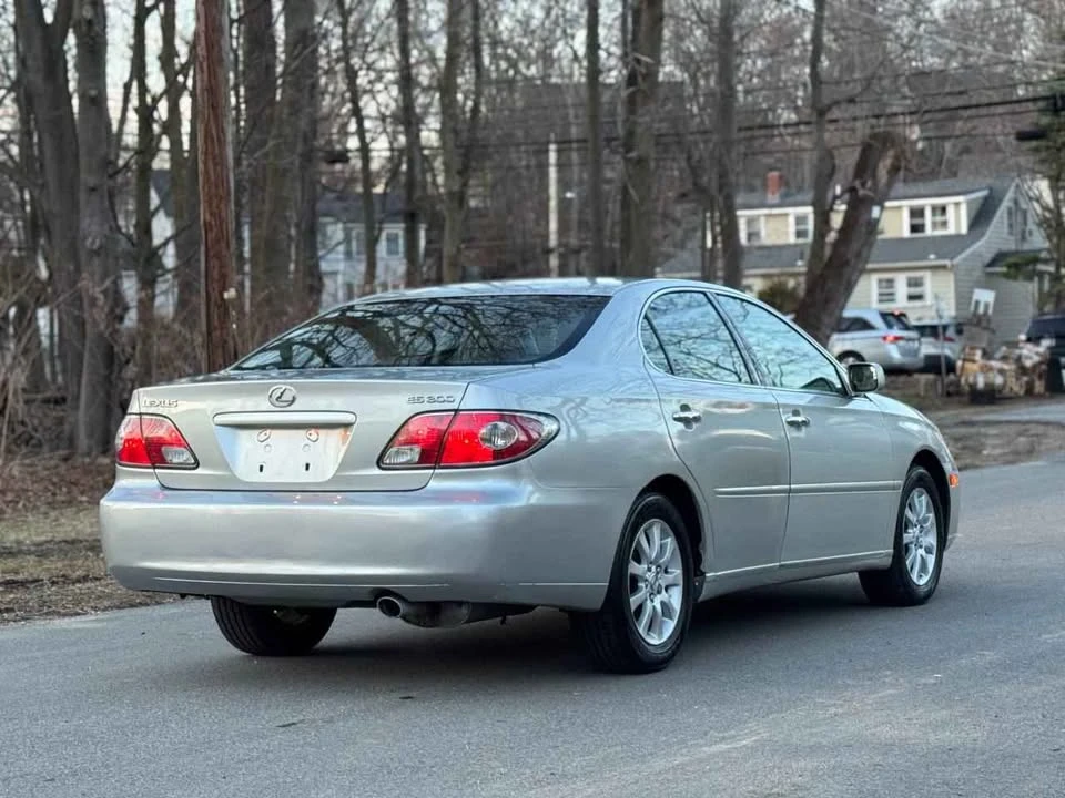 2002 Lexus ES 4th Gen - Image 5 of 20