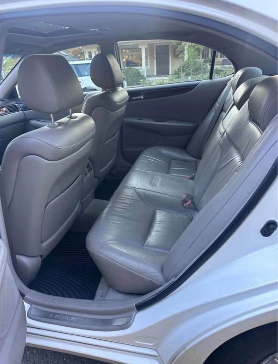 2002 Lexus ES 4th Gen - Image 6 of 9