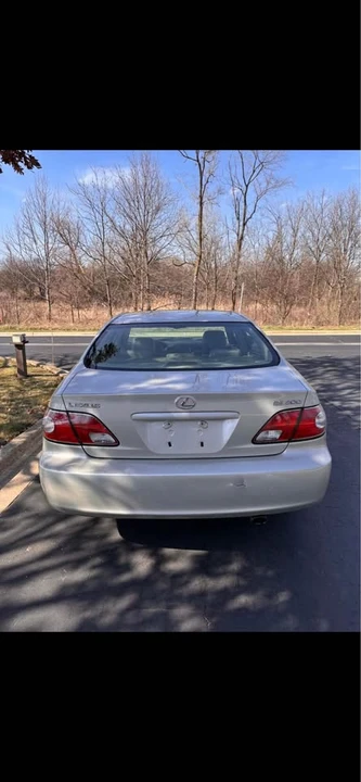2002 Lexus ES 4th Gen - Image 10 of 20