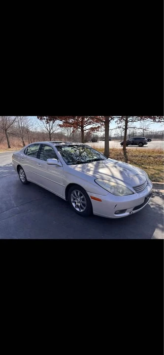 2002 Lexus ES 4th Gen - Image 4 of 20