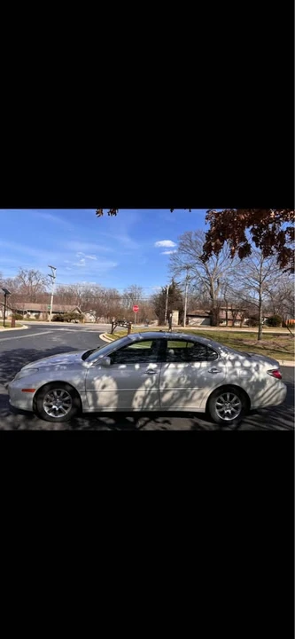 2002 Lexus ES 4th Gen - Image 2 of 20