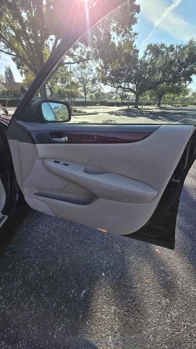 2002 Lexus ES 3rd Gen - Image 11 of 20