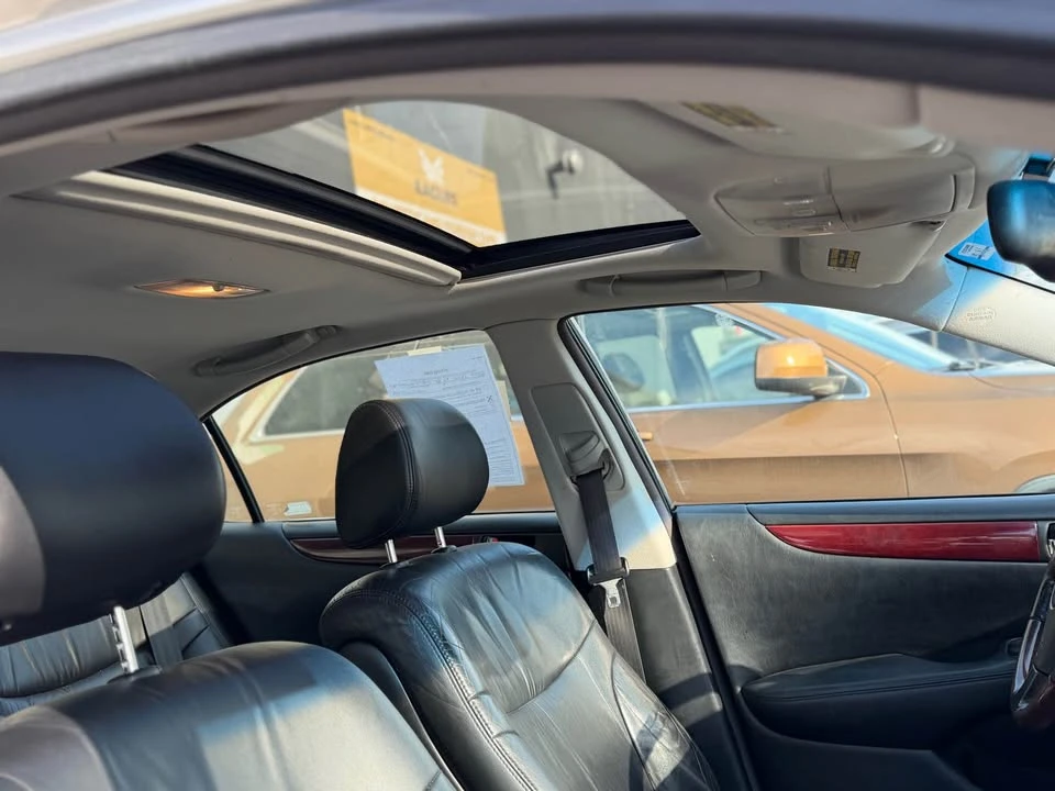 2002 Lexus ES 4th Gen - Image 12 of 12