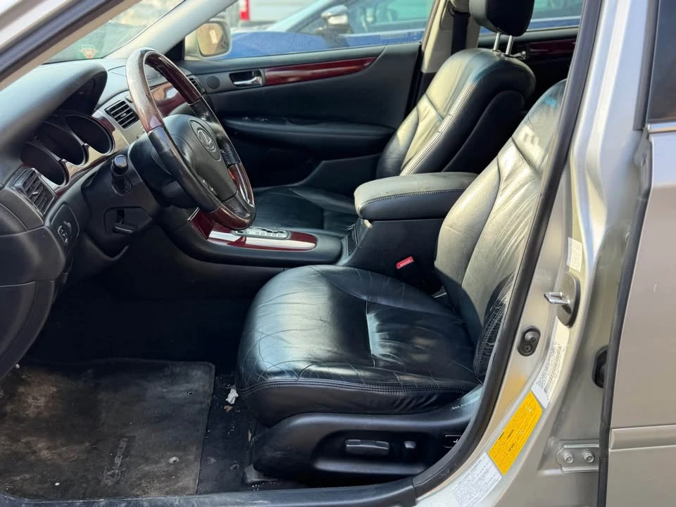 2002 Lexus ES 4th Gen - Image 7 of 12