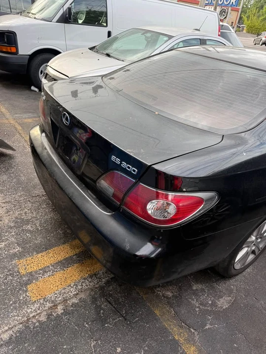 2002 Lexus ES 4th Gen - Image 5 of 8