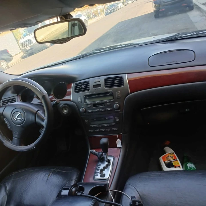 2002 Lexus ES 3rd Gen - Image 6 of 13