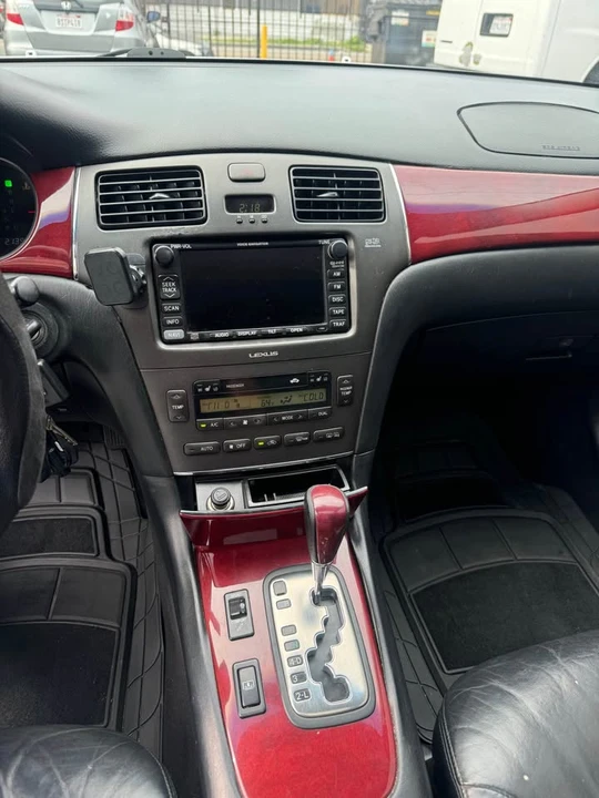 2002 Lexus ES 3rd Gen - Image 7 of 11