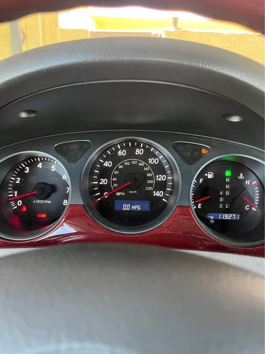 2002 Lexus ES 4th Gen - Image 2 of 11