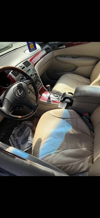 2002 Lexus ES 4th Gen - Image 4 of 4