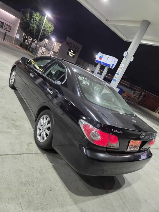 2002 Lexus ES 4th Gen - Image 11 of 14