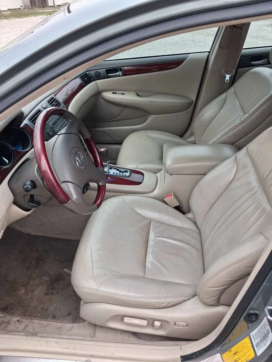 2002 Lexus ES 4th Gen - Image 7 of 9