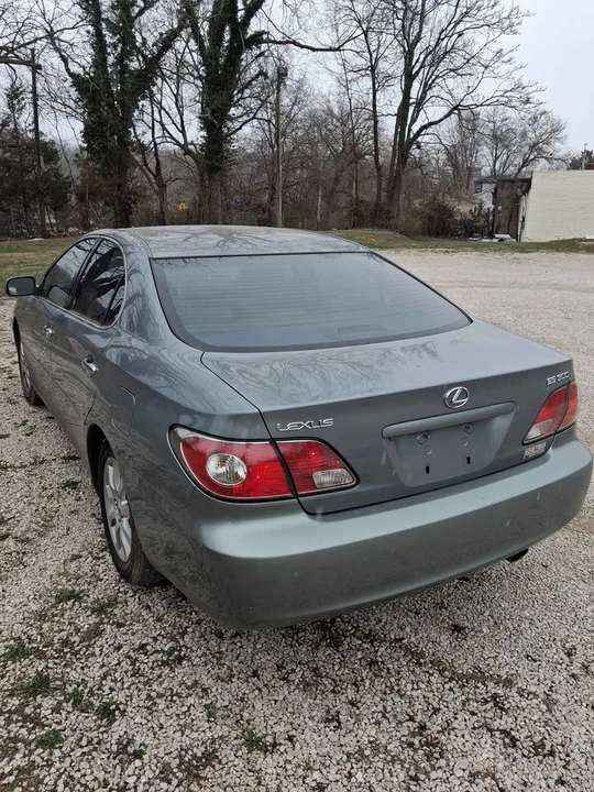 2002 Lexus ES 4th Gen - Image 4 of 9