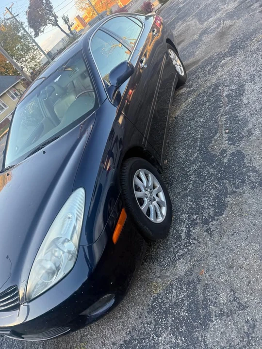 2002 Lexus ES 4th Gen - Image 9 of 10