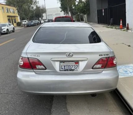 2002 Lexus ES 4th Gen - Image 5 of 10