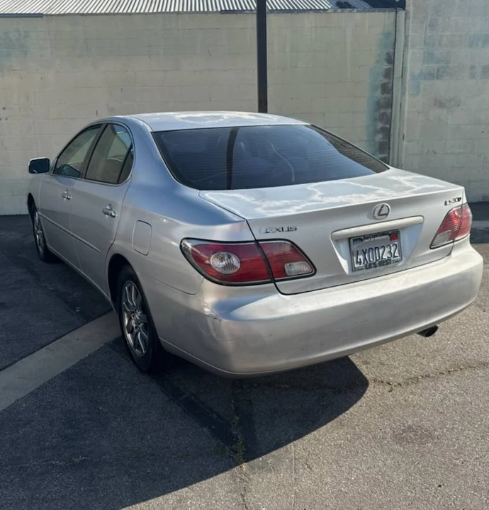2002 Lexus ES 4th Gen - Image 6 of 10