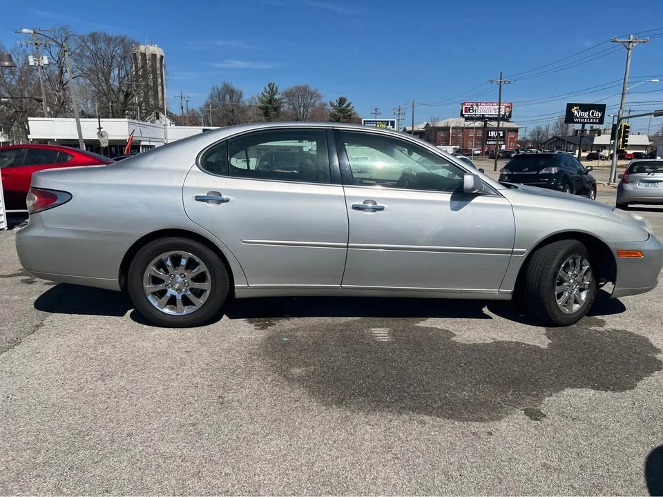 2002 Lexus ES 4th Gen - Image 6 of 16