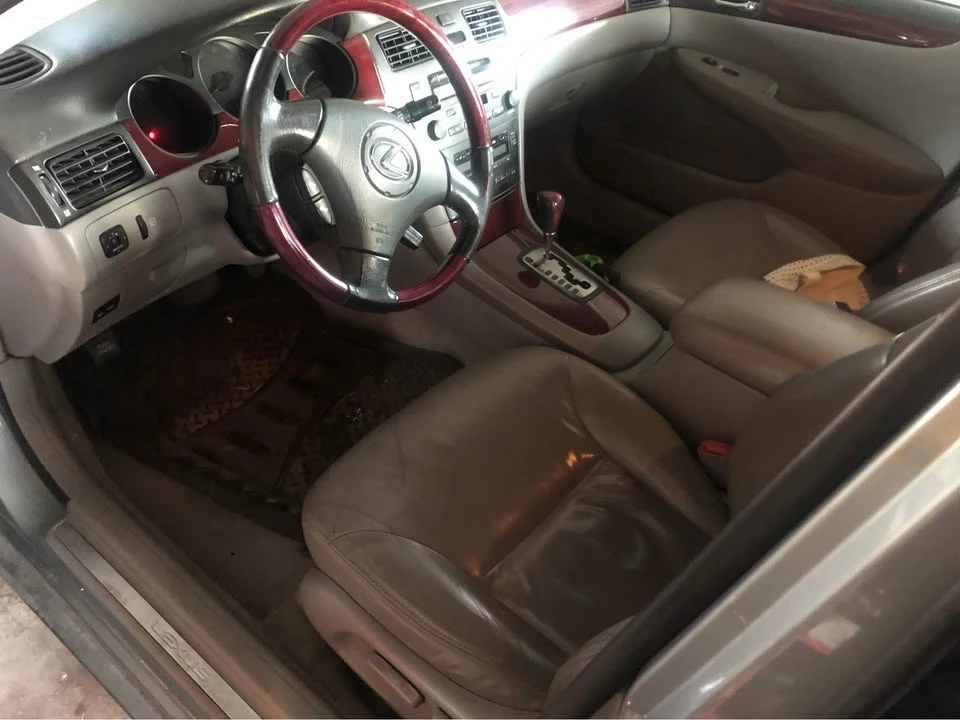 2002 Lexus ES 3rd Gen - Image 5 of 8