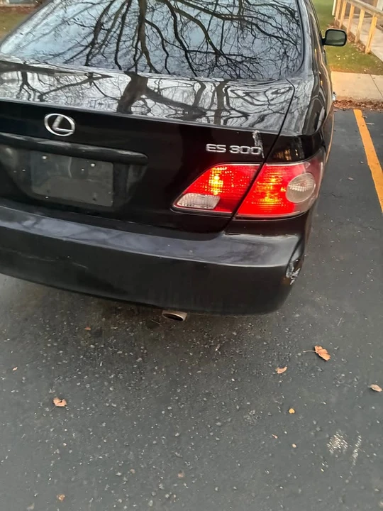 2002 Lexus ES 4th Gen - Image 6 of 10