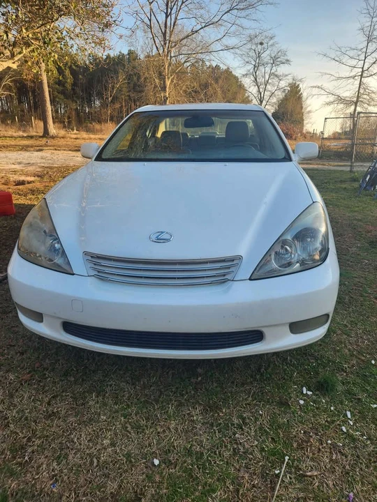 2002 Lexus ES 4th Gen - Image 2 of 6