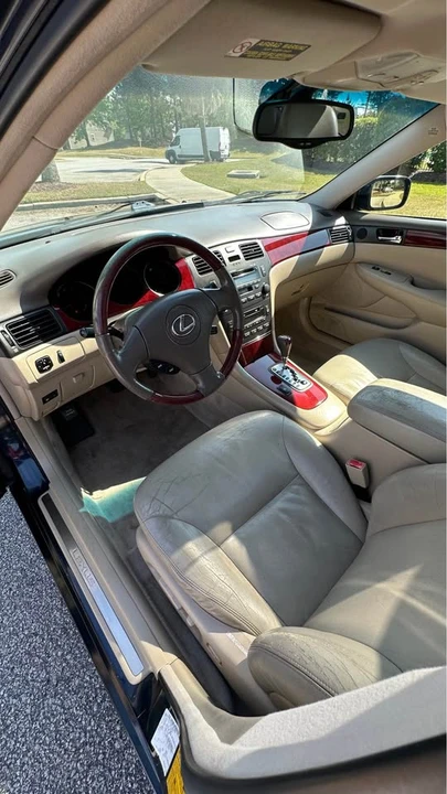 2002 Lexus ES 4th Gen - Image 11 of 19