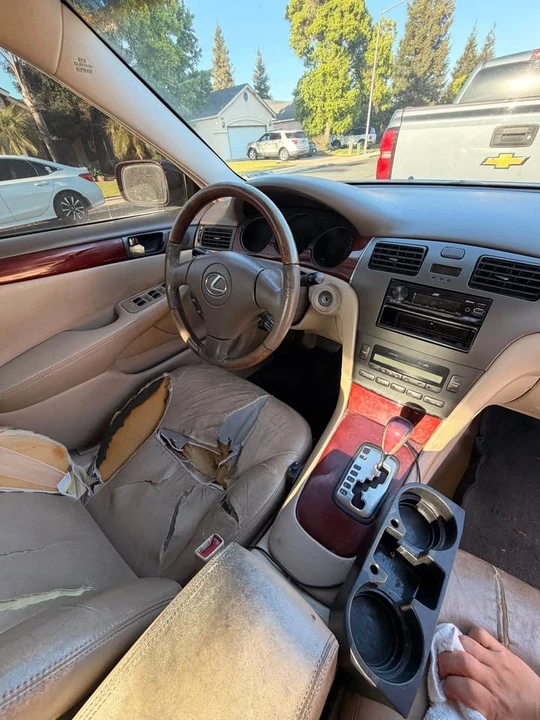 2002 Lexus ES 4th Gen - Image 8 of 9