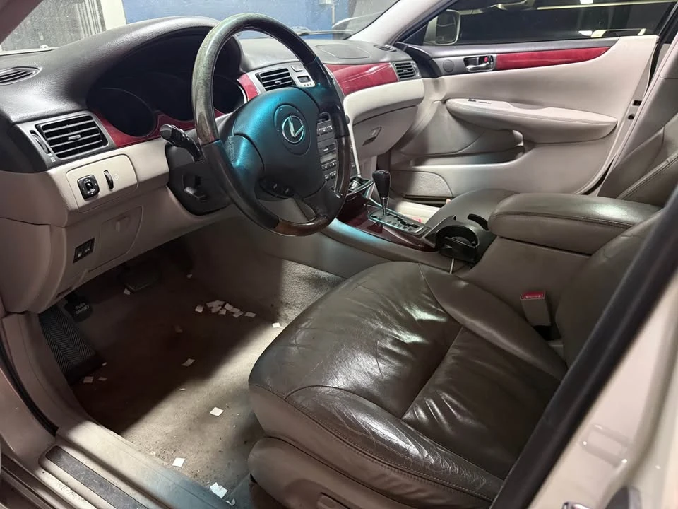 2002 Lexus ES 4th Gen - Image 9 of 10