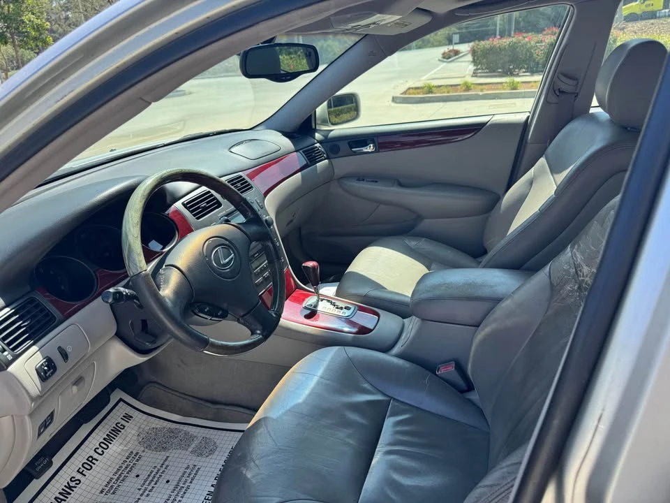 2002 Lexus ES 4th Gen - Image 4 of 20