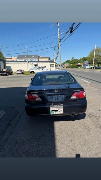 2002 Lexus ES 4th Gen - Image 5 of 12