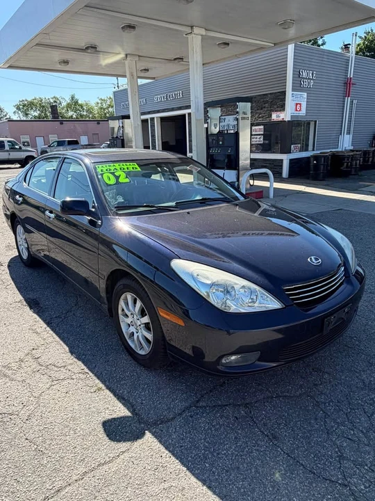 2002 Lexus ES 4th Gen - Image 9 of 12