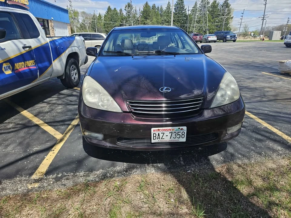 2002 Lexus ES 4th Gen - Image 2 of 6