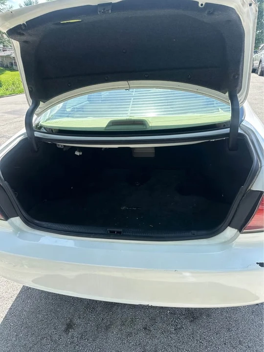 2002 Lexus ES 4th Gen - Image 10 of 13