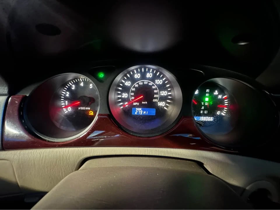 2002 Lexus ES 4th Gen - Image 5 of 13