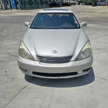 2002 Lexus ES 300 Sedan 4D